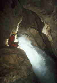 Gro�er Wasserfall in der Salzgrabenh�hle � M. Finke